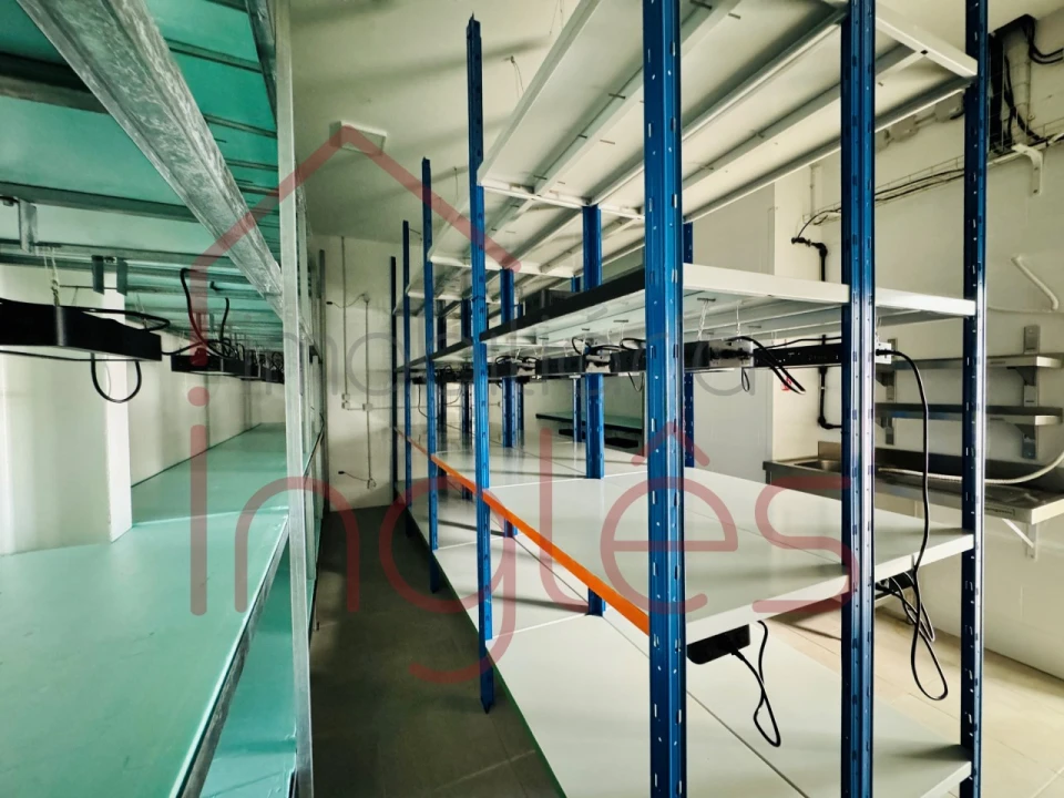 Armazém para Venda em Marvila, Ribeira Santarém, São Salvador, São Nicolau Foto 51