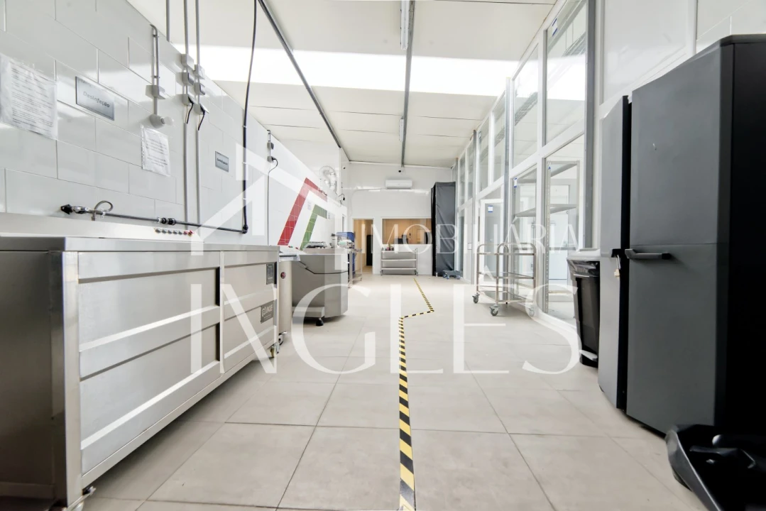 Armazém para Venda em Marvila, Ribeira Santarém, São Salvador, São Nicolau Foto 5