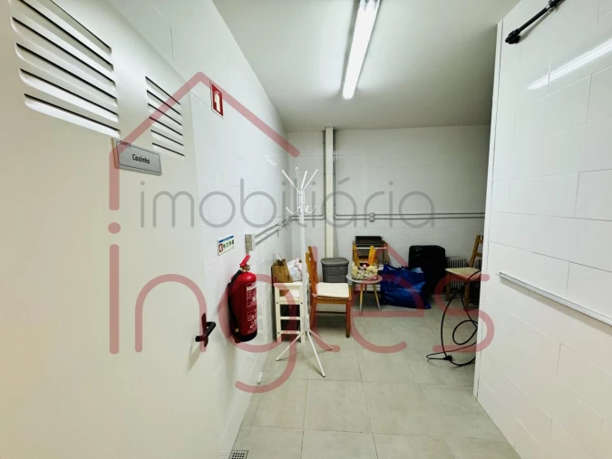 Armazém para Venda em Marvila, Ribeira Santarém, São Salvador, São Nicolau Foto 54