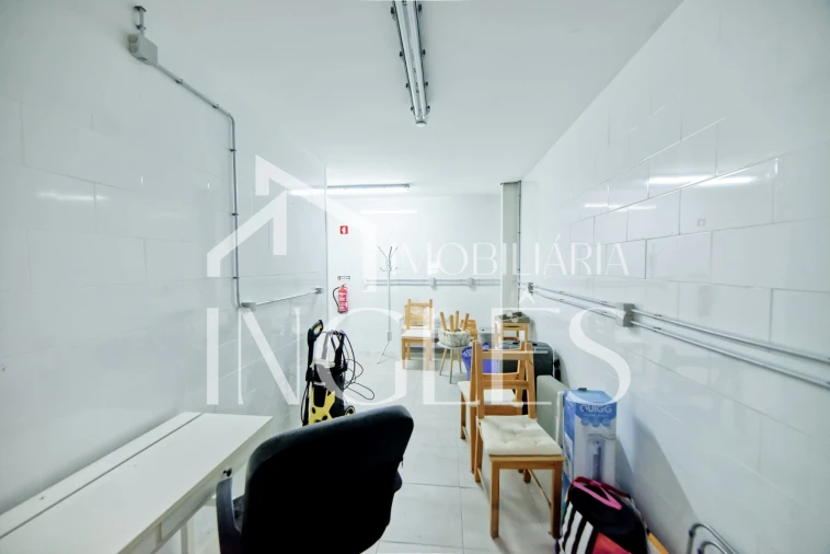 Armazém para Venda em Marvila, Ribeira Santarém, São Salvador, São Nicolau Foto 15