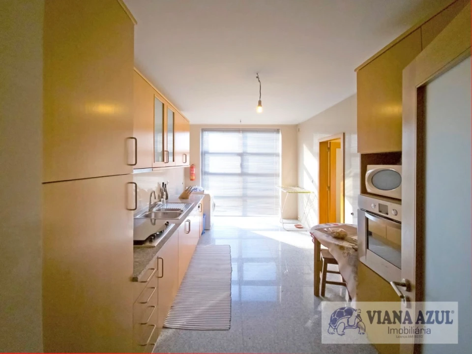 Apartamento T3 para Venda em Areosa Foto 10