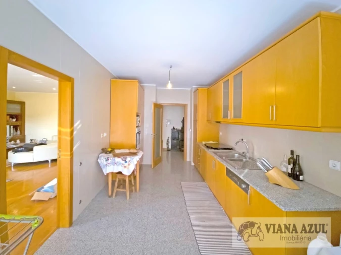 Apartamento T3 para Venda em Areosa Foto 5