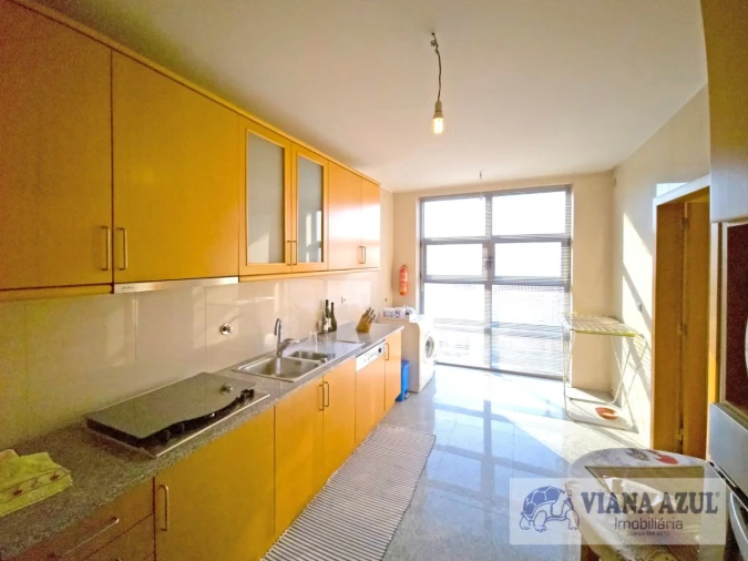 Apartamento T3 para Venda em Areosa Foto 8