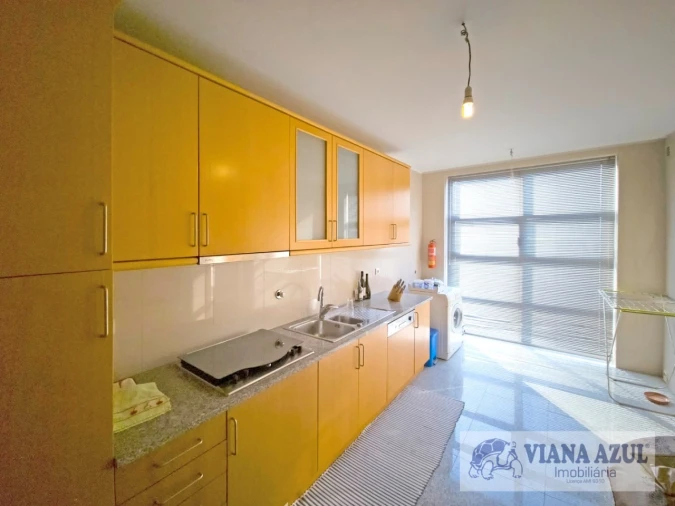 Apartamento T3 para Venda em Areosa Foto 9