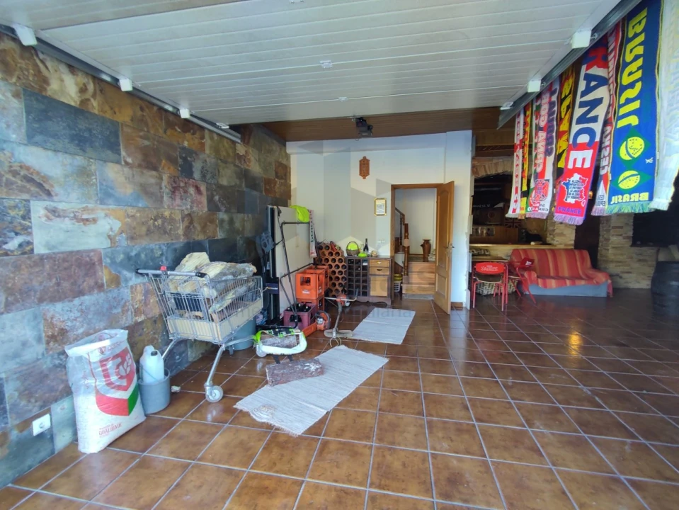 Moradia T4 para Venda em Eiras e São Paulo de Frades Foto 24