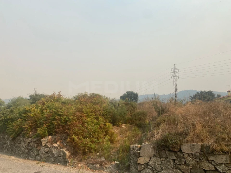 Terreno para Venda em Gondifelos, Cavalões e Outiz Foto 8