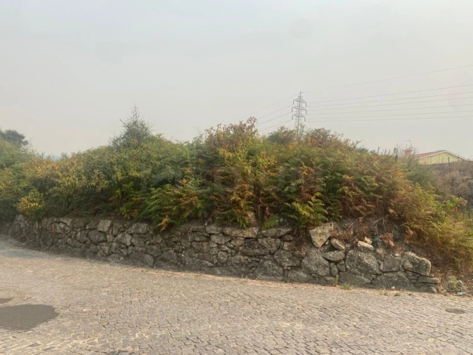 Terreno para Venda em Gondifelos, Cavalões e Outiz Foto 2
