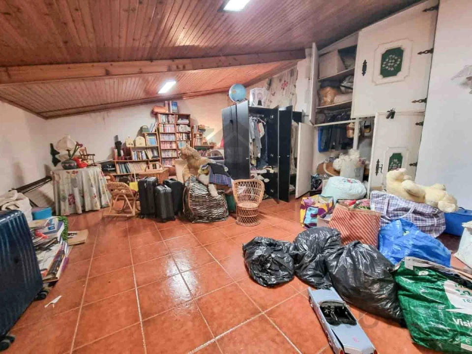 Apartamento T4 para Venda em Portimão Foto 31