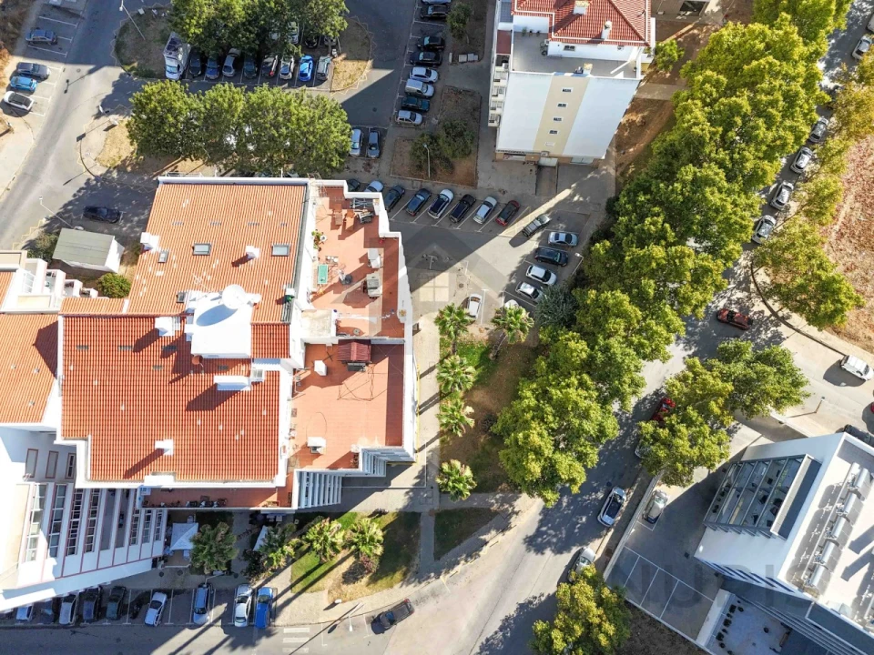 Apartamento T4 para Venda em Portimão Foto 40