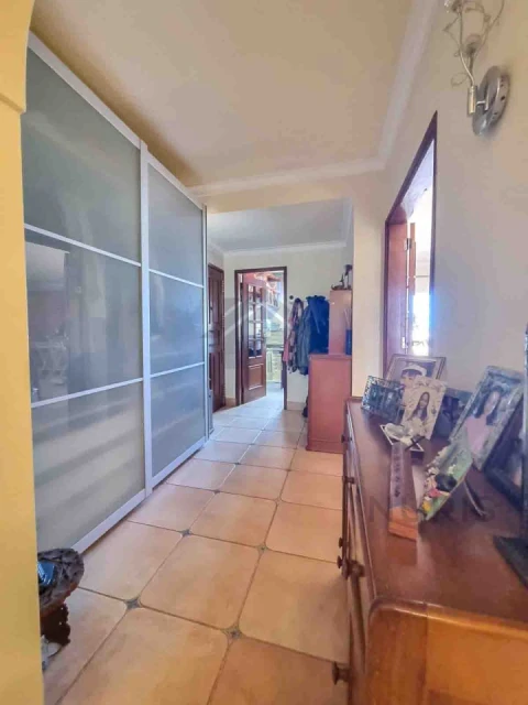 Apartamento T4 para Venda em Portimão