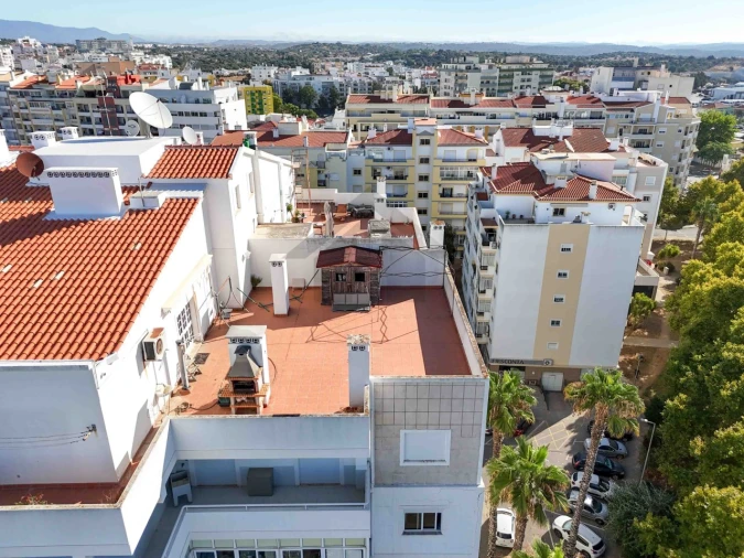 Apartamento T4 para Venda em Portimão Foto 38