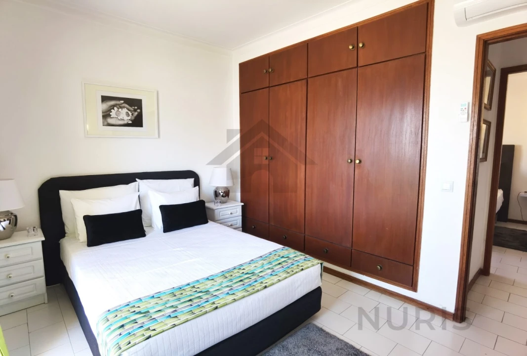 Apartamento T2 para Arrendamento férias em Portimão Foto 11