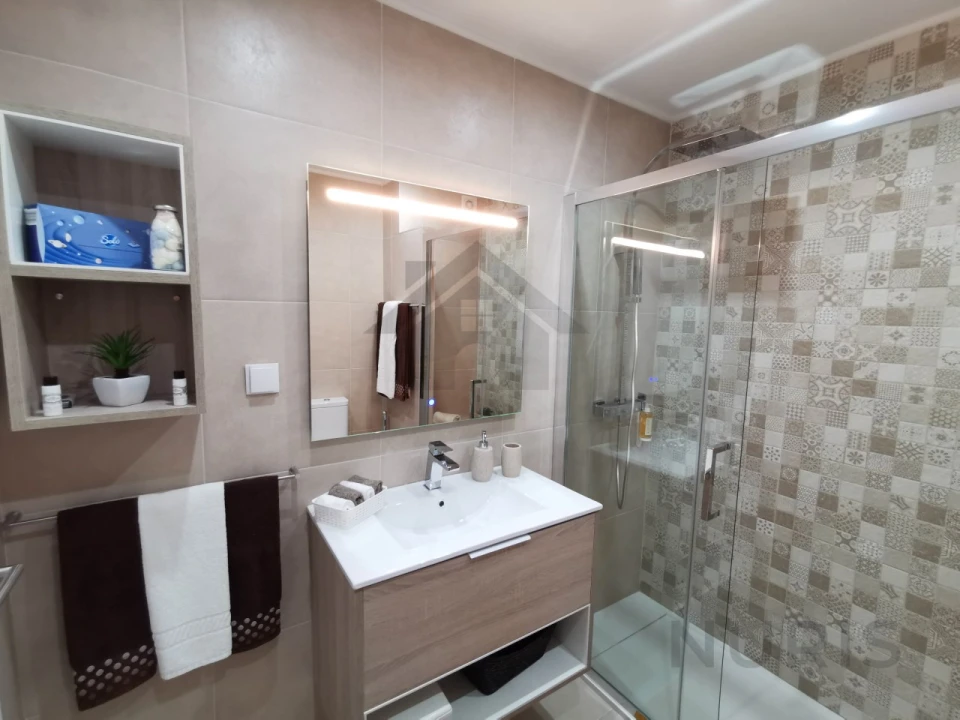 Apartamento T1 para Arrendamento férias em Portimão Foto 5