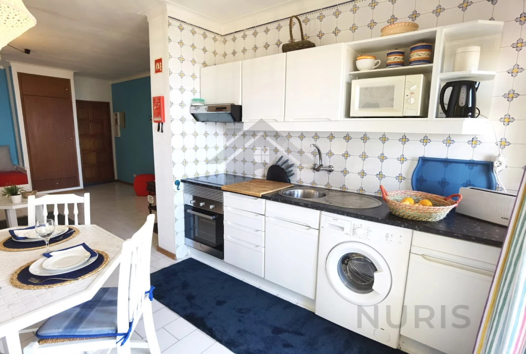 Apartamento T1 para Arrendamento férias em Portimão Foto 3