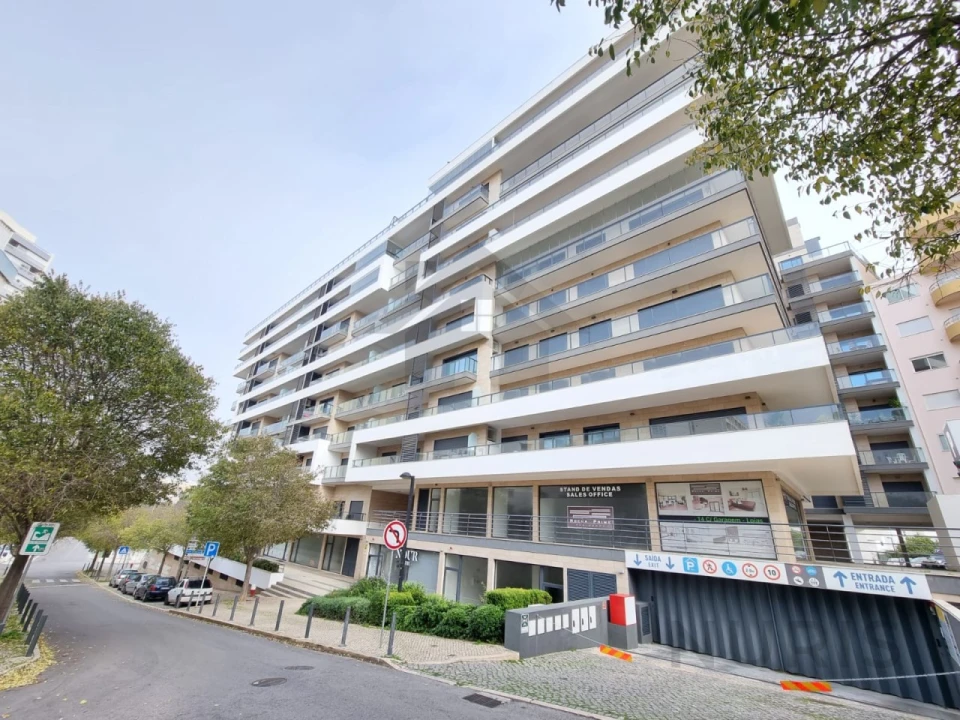 Apartamento T2 para Venda em Portimão Foto 38