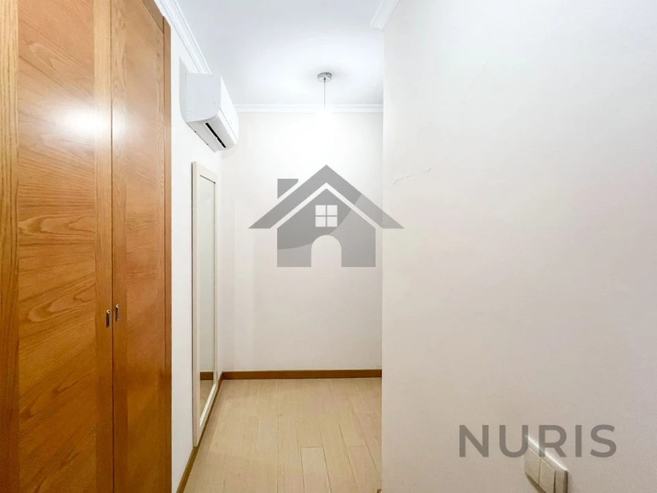 Apartamento T2 para Venda em Portimão Foto 15