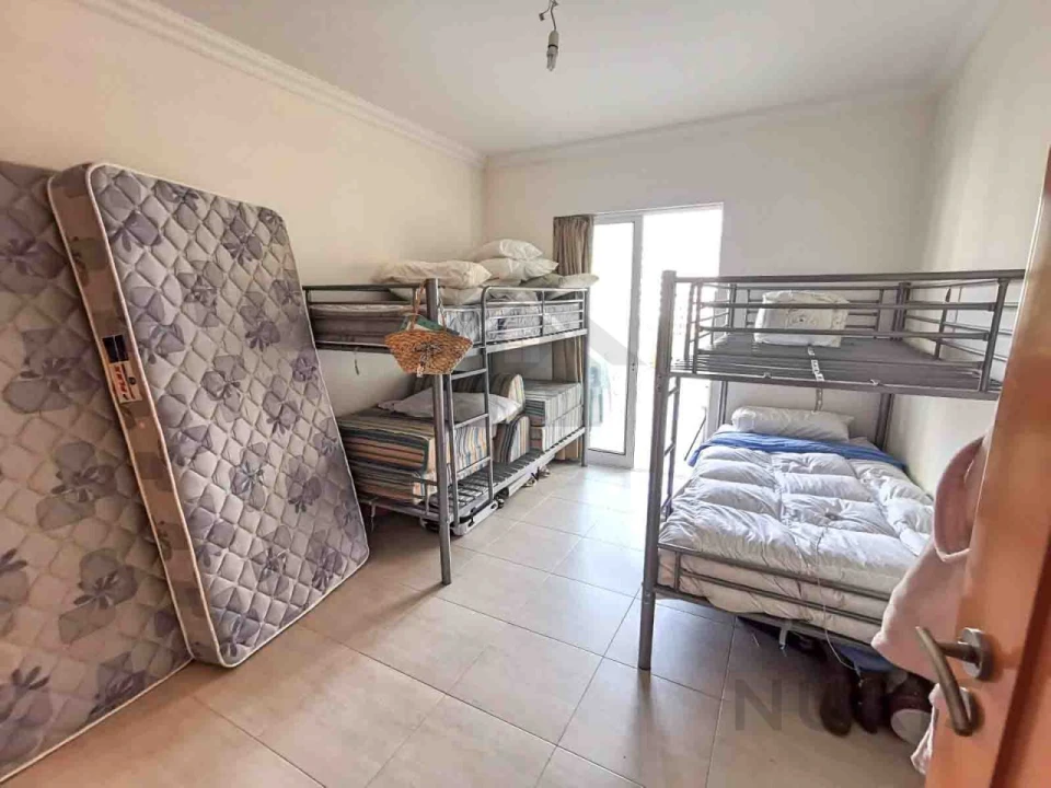 Apartamento T2 para Venda em Portimão Foto 16