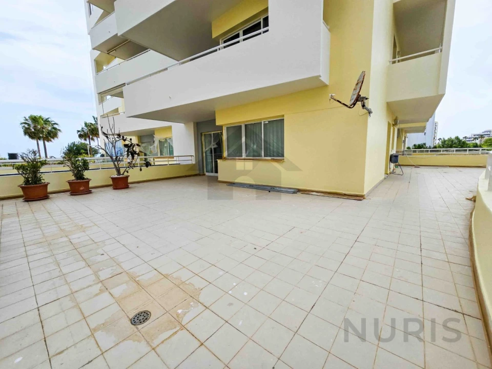Apartamento T2 para Venda em Portimão Foto 22