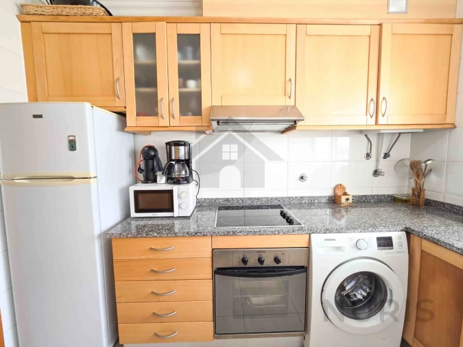 Apartamento T2 para Venda em Portimão Foto 9