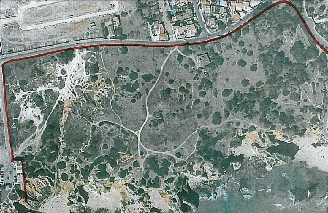Terreno para Venda em Lagos (São Sebastião e Santa Maria) Foto 4