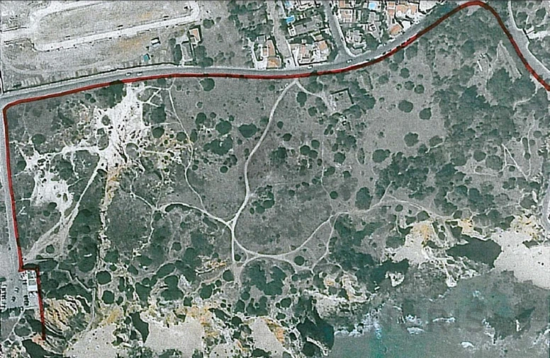Terreno para Venda em Lagos (São Sebastião e Santa Maria) Foto 4