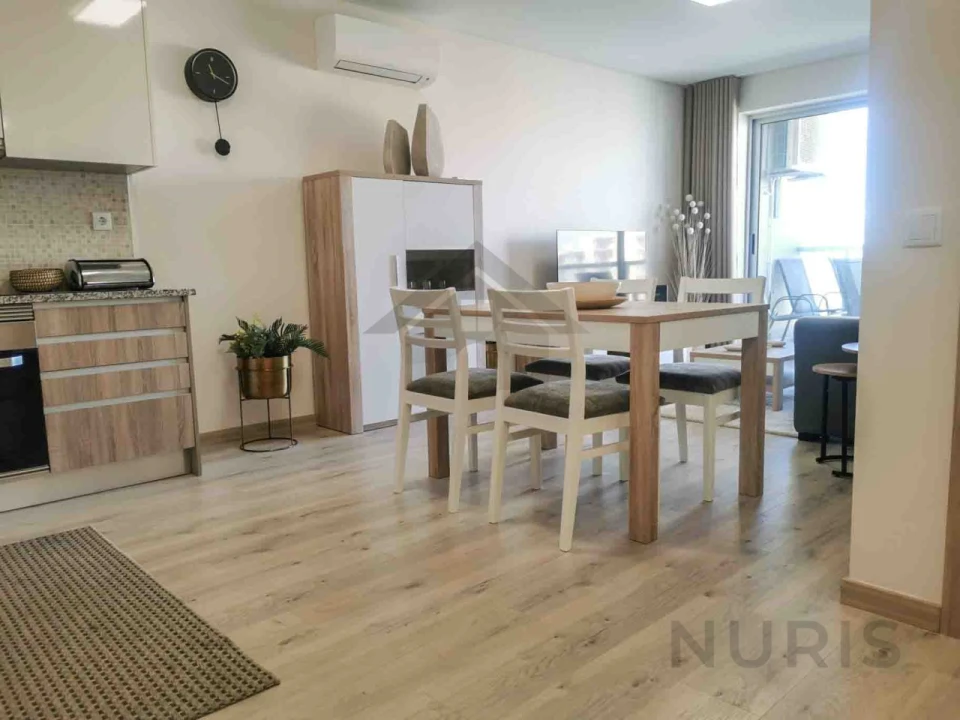 Apartamento T2 para Venda em Portimão Foto 6