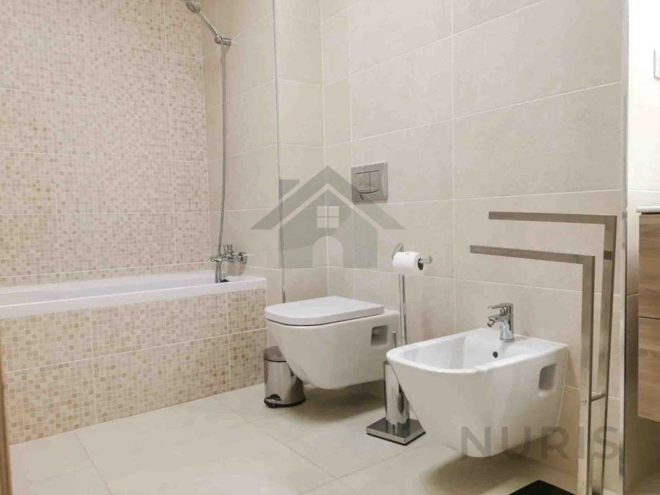 Apartamento T2 para Venda em Portimão Foto 8