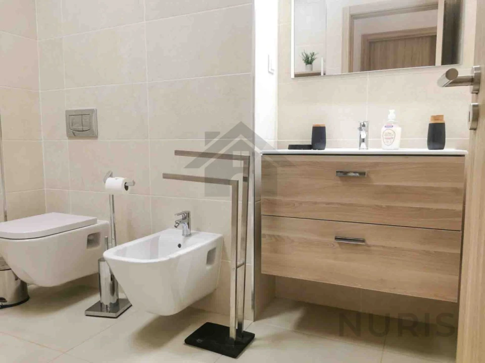 Apartamento T2 para Venda em Portimão Foto 14