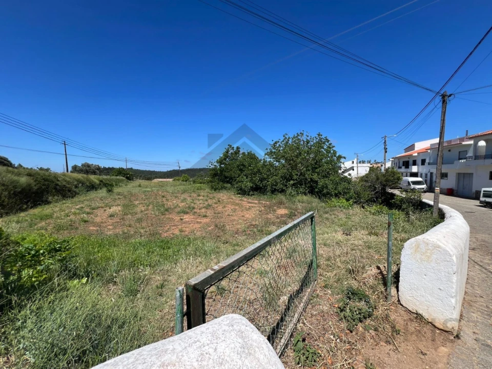 Quinta T2 para Venda em Marmelete Foto 22