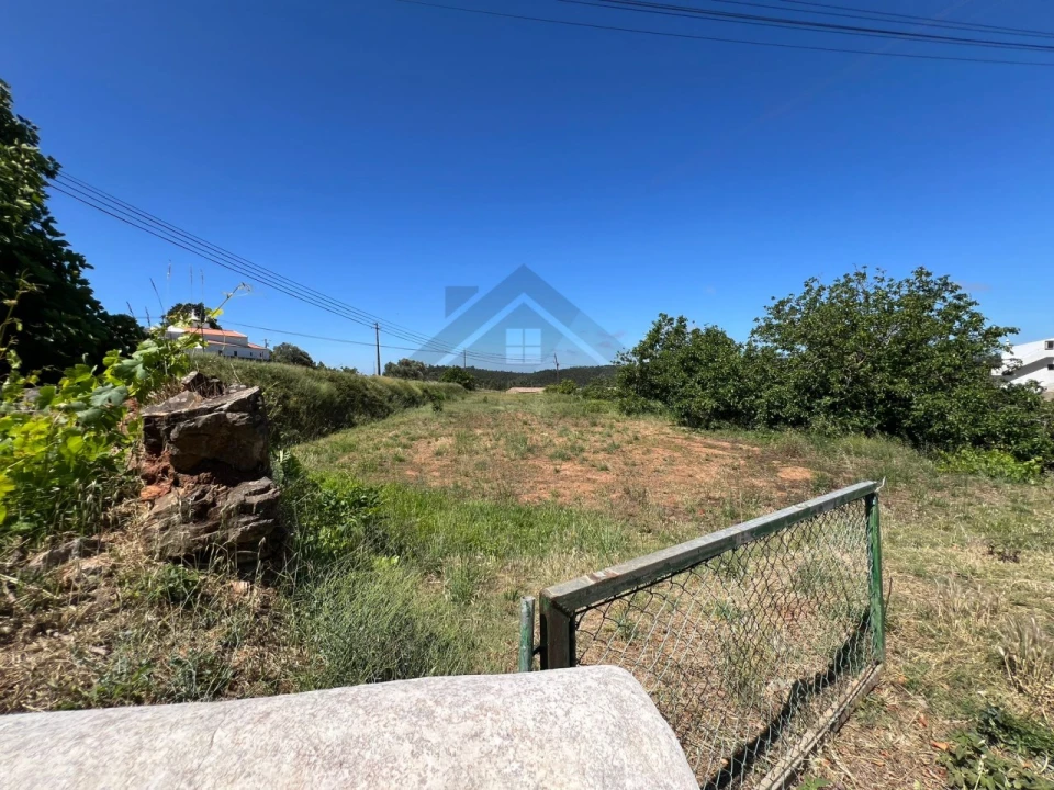 Quinta T2 para Venda em Marmelete Foto 25