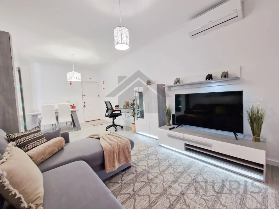 Apartamento T2 para Arrendamento férias em Portimão Foto 1