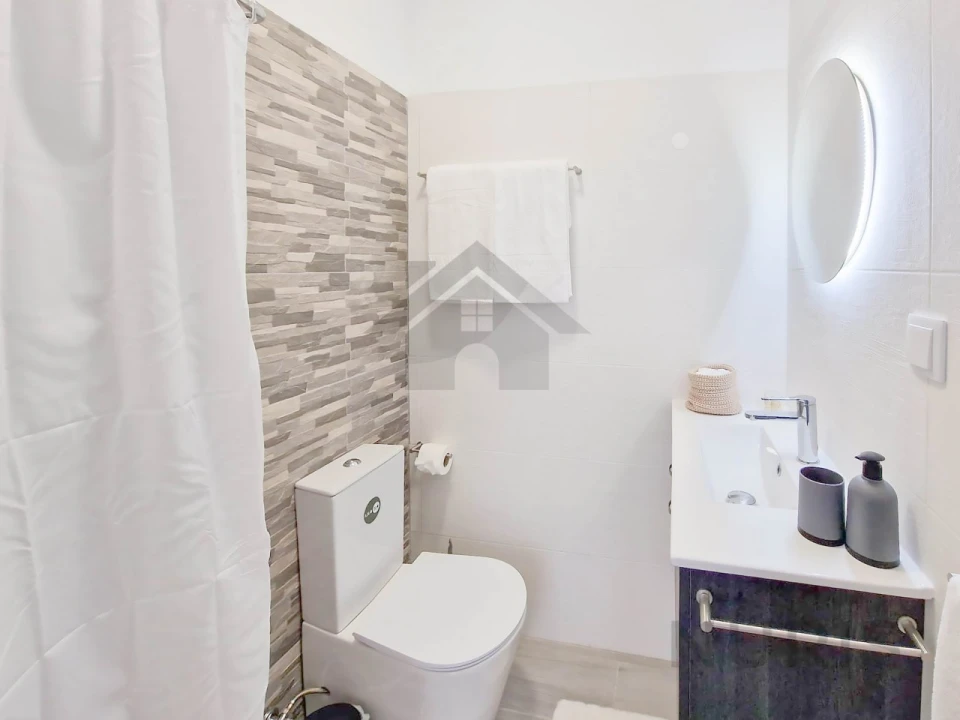 Apartamento T2 para Arrendamento férias em Portimão Foto 23