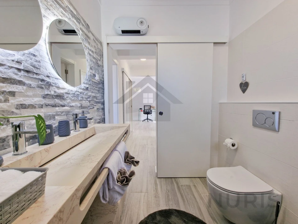 Apartamento T2 para Arrendamento férias em Portimão Foto 31