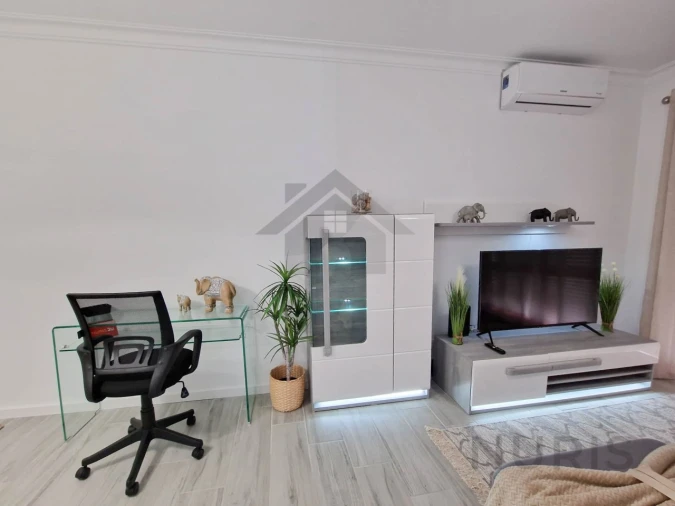 Apartamento T2 para Arrendamento férias em Portimão Foto 6