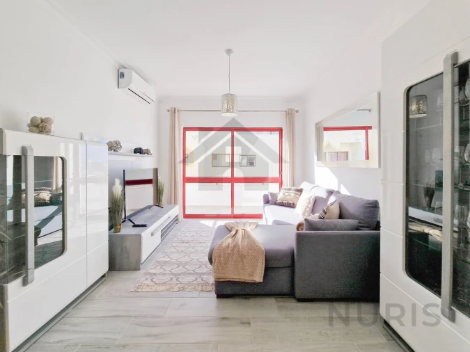 Apartamento T2 para Arrendamento férias em Portimão Foto 10