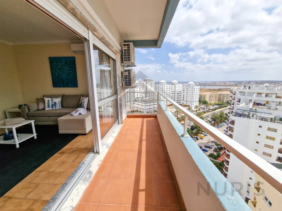 Apartamento T1 para Arrendamento férias em Portimão Foto 5