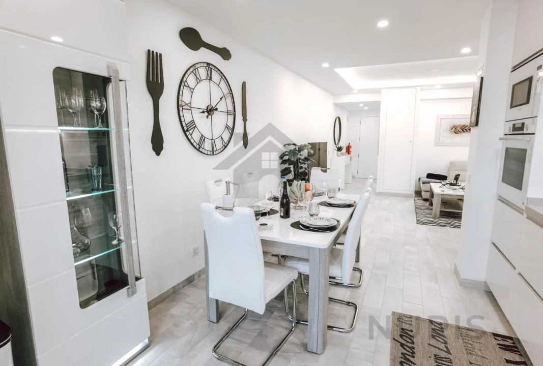 Apartamento T2 para Arrendamento férias em Portimão Foto 9