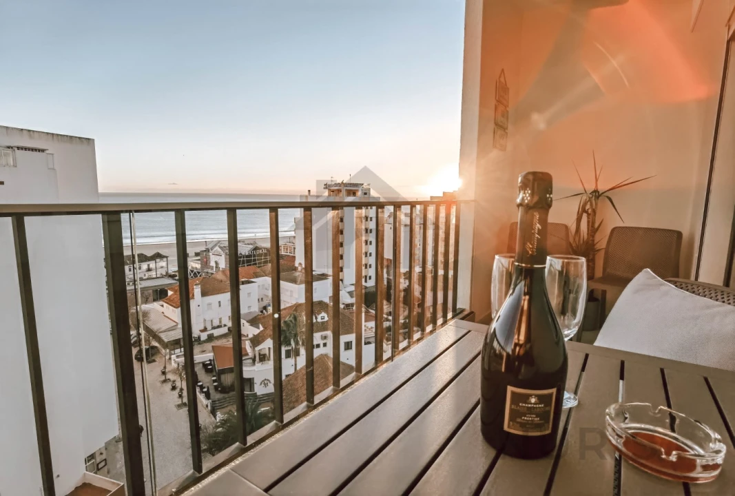 Apartamento T2 para Arrendamento férias em Portimão Foto 2