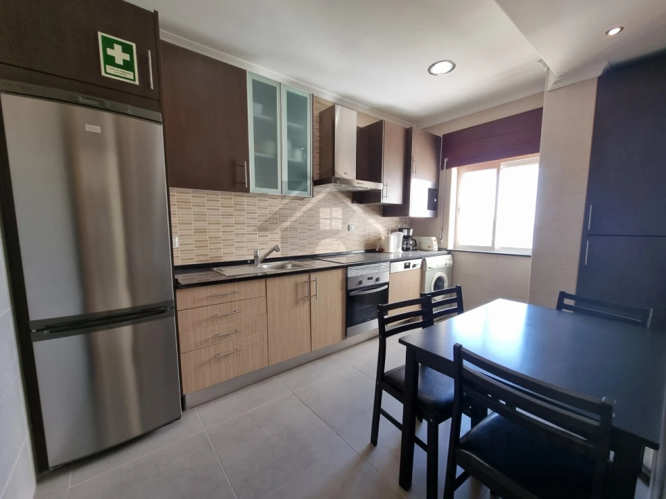 Apartamento T2 para Arrendamento férias em Portimão Foto 5