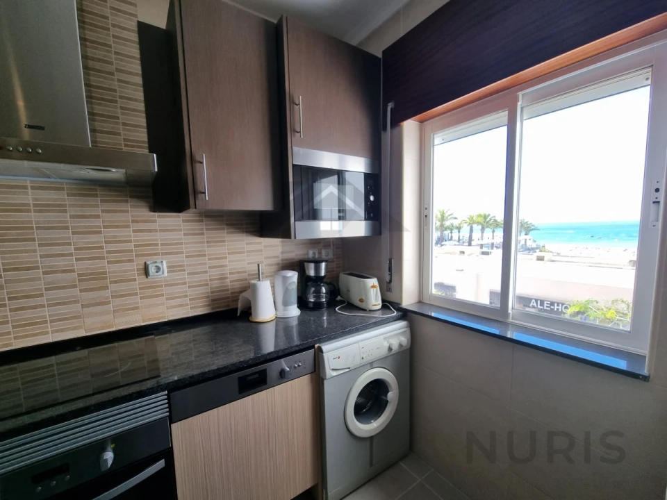 Apartamento T2 para Arrendamento férias em Portimão Foto 6