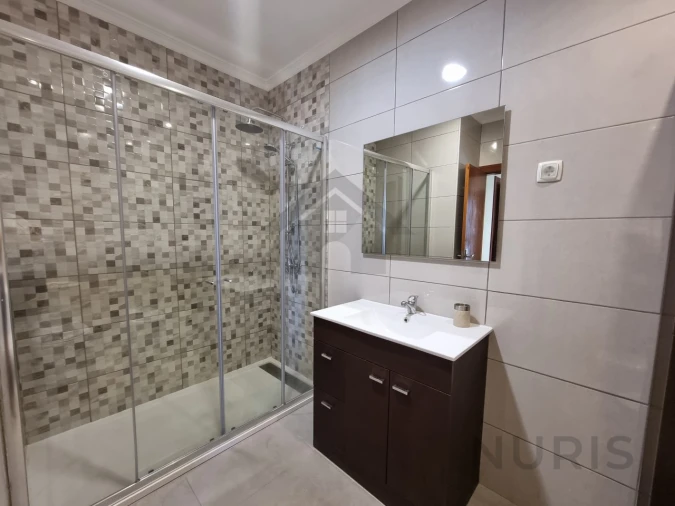 Apartamento T2 para Arrendamento férias em Portimão Foto 14