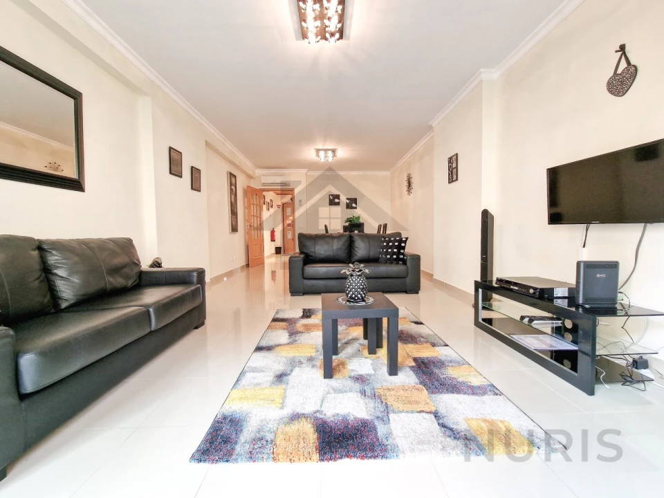 Apartamento T2 para Arrendamento férias em Portimão Foto 1