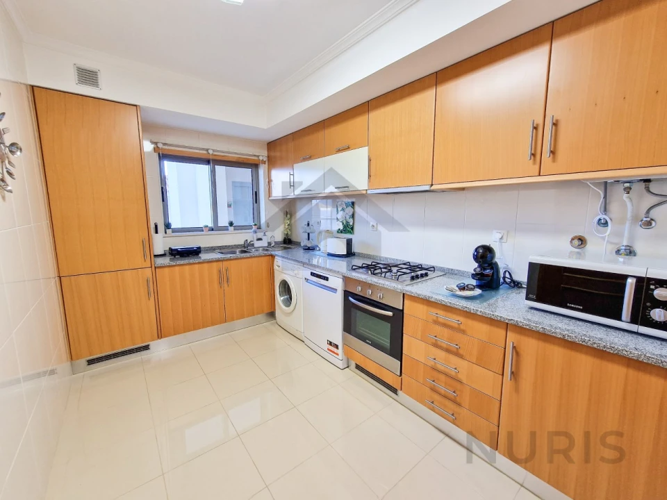 Apartamento T2 para Arrendamento férias em Portimão Foto 26