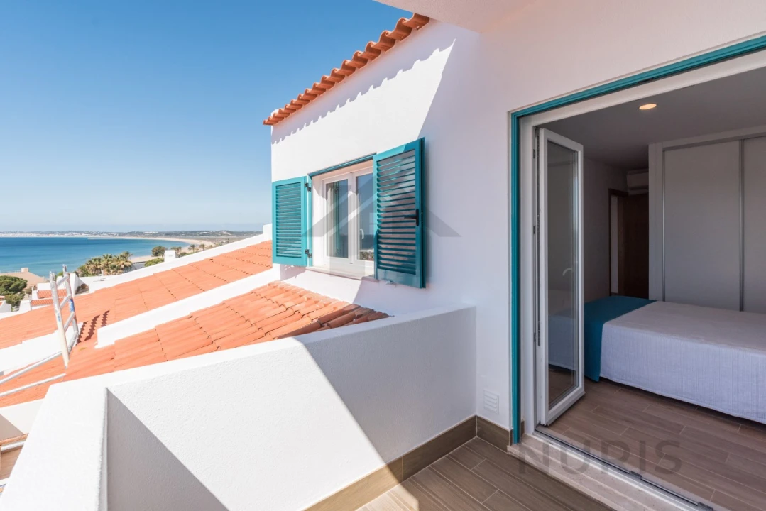 Apartamento T3 para Arrendamento férias em Alvor Foto 4