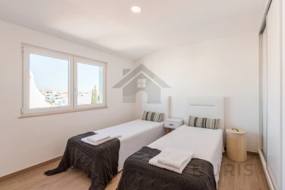 Apartamento T3 para Arrendamento férias em Alvor