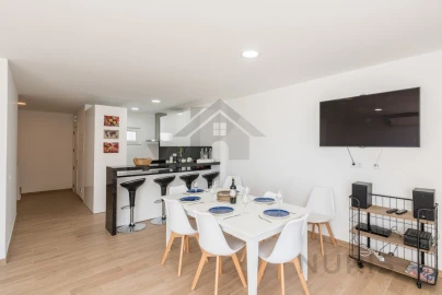 Apartamento T3 para Arrendamento férias em Alvor