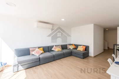 Apartamento T3 para Arrendamento férias em Alvor