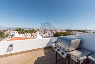 Apartamento T3 para Arrendamento férias em Alvor