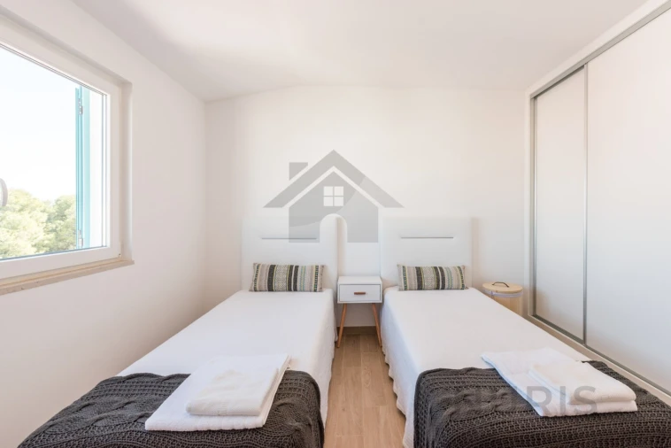 Apartamento T3 para Arrendamento férias em Alvor Foto 9