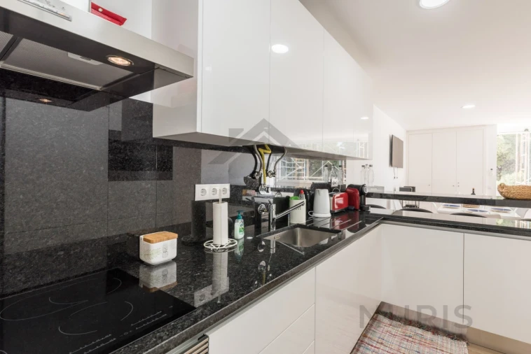 Apartamento T3 para Arrendamento férias em Alvor Foto 3